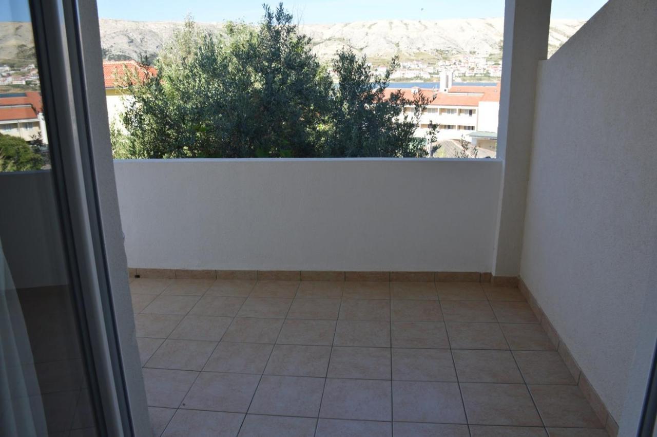 Apartments Burcul Pag Pag Town Exterior foto